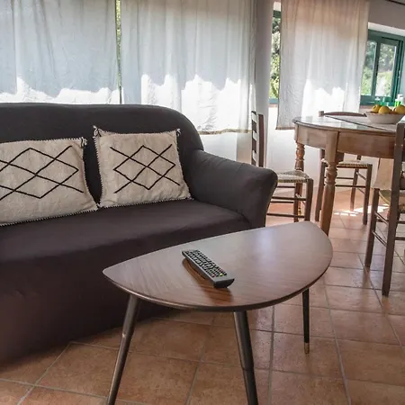 Casale De Filippo Alloggio per agriturismo Maratea