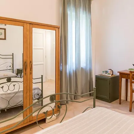 Alloggio per agriturismo Casale De Filippo *